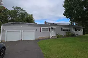 8 Matthew Rd, East Hartford, CT 06108 - Photo 5