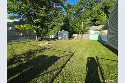 8 Matthew Road, East Hartford, CT 06108 - Photo 27