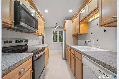 239 New Britain Avenue #239, Farmington, CT 06085 - Photo 9