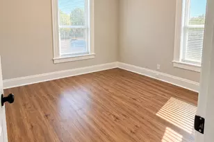 725 Beechwood Ave, Bridgeport, CT 06605 - Photo 11