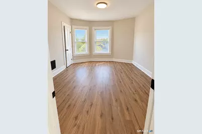 725 Beechwood Avenue #2, Bridgeport, CT 06605 - Photo 9