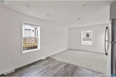 55 Sugar Street #21, Newtown, CT 06470 - Photo 9