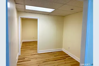 3848 Whitney Avenue, Hamden, CT 06518 - Photo 5