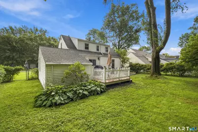 11 Farnham Road, West Hartford, CT 06119 - Photo 31