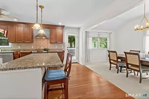 10 Grumman Ave, Norwalk, CT 06851 - Photo 5