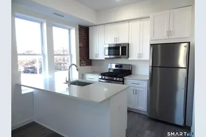 2806 Fairfield Avenue #205, Bridgeport, CT 06605 - Photo 3