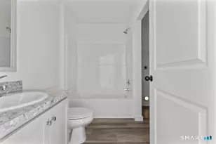 55 Sugar St, Newtown, CT 06470 - Photo 11