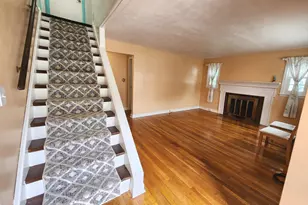 20 Victoria Rd, Manchester, CT 06040 - Photo 3