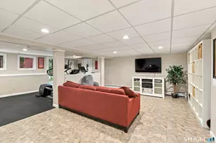 28 Springbrook Rd, Avon, CT 06001 - Photo 35