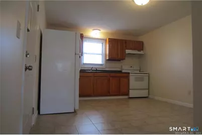 26 Elmview Circle #4, Waterbury, CT 06708 - Photo 7