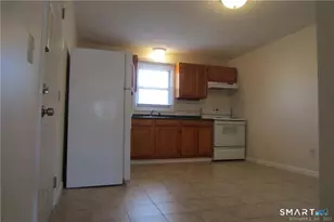 26 Elmview Cir, Waterbury, CT 06708 - Photo 7