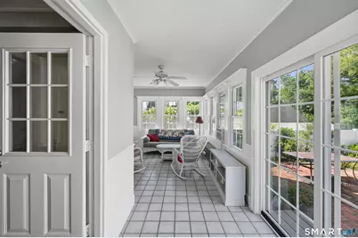 10 Lawncrest Road, Danbury, CT 06810 - Photo 21