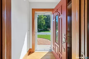 10 Lawncrest Rd, Danbury, CT 06810 - Photo 3