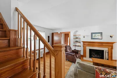 10 Lawncrest Road, Danbury, CT 06810 - Photo 9