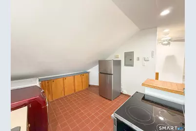 51 Franklin Street, New London, CT 06320 - Photo 7