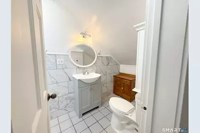 51 Franklin Street, New London, CT 06320 - Photo 13
