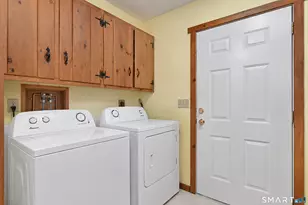 2 Moosehorn Rd, Roxbury, CT 06783 - Photo 17