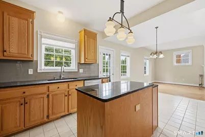12 Tarragon Drive, East Hampton, CT 06424 - Photo 9