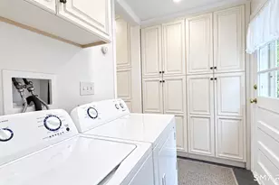 150 Holmes Ave, Darien, CT 06820 - Photo 9