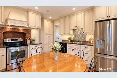 150 Holmes Avenue, Darien, CT 06820 - Photo 7