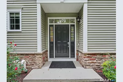 4 Bristol Terrace #4, Danbury, CT 06810 - Photo 3