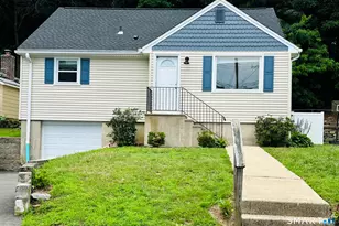 136 Hillside Ave, Shelton, CT 06484 - Photo 1