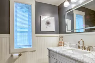 13 Algonquin Ln, Stratford, CT 06614 - Photo 11