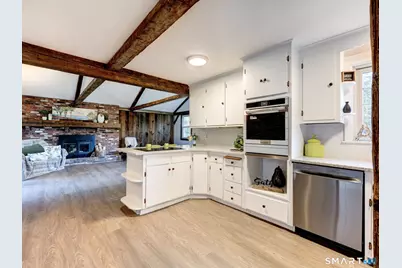 25 Maple Avenue, Canton, CT 06019 - Photo 5