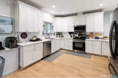 82 Columbus Place #3, Stamford, CT 06907 - Photo 7
