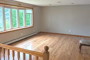12 Dewey Ave, Windsor Locks, CT 06096 - Photo 3