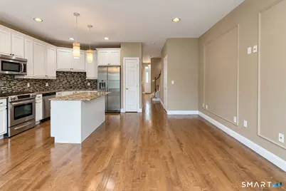 19 Orwich Court #19, Danbury, CT 06810 - Photo 7