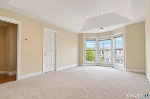 19 Orwich Ct, Danbury, CT 06810 - Photo 15