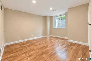 19 Orwich Ct, Danbury, CT 06810 - Photo 25
