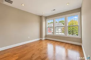19 Orwich Ct, Danbury, CT 06810 - Photo 21