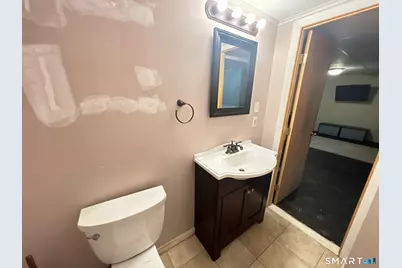 201 West Road, Ellington, CT 06029 - Photo 29