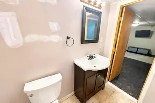 201 West Rd, Ellington, CT 06029 - Photo 27