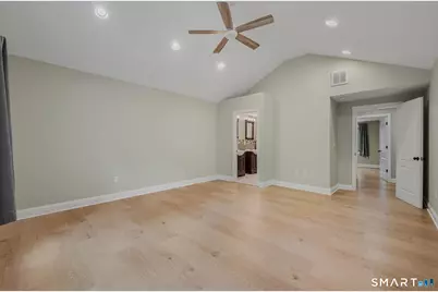 520 Boston Post Road, Waterford, CT 06385 - Photo 15