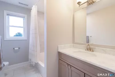 931 East Broadway, Milford, CT 06460 - Photo 19