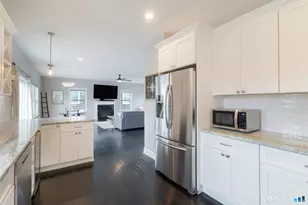 931 E Broadway, Milford, CT 06460 - Photo 9