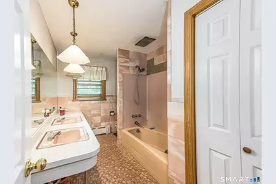 56 Sherman Terrace, North Haven, CT 06473 - Photo 27