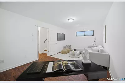33 Colonial Road #4, Stamford, CT 06906 - Photo 27