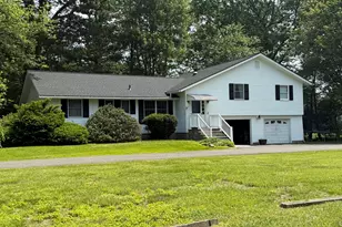 56 Wedgewood Dr, Naugatuck, CT 06770 - Photo 1