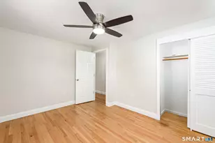 46 Sapphire St, Enfield, CT 06082 - Photo 17