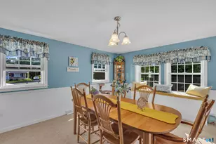 129 Montemerlo Ave, Windsor Locks, CT 06096 - Photo 13