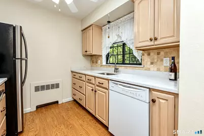 401 Swanson Crescent #401, Milford, CT 06461 - Photo 7