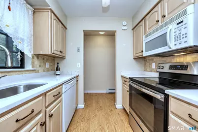 401 Swanson Crescent #401, Milford, CT 06461 - Photo 9