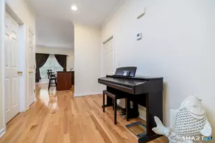 109 Park Ave, Danbury, CT 06810 - Photo 5