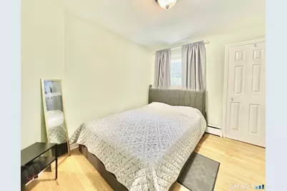 406 Lakeside Drive, Bridgeport, CT 06606 - Photo 7