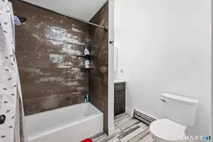 118 Columbia St, Meriden, CT 06451 - Photo 23