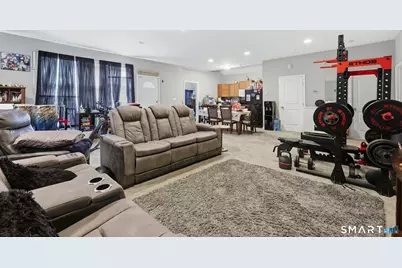 118 Columbia Street, Meriden, CT 06451 - Photo 25
